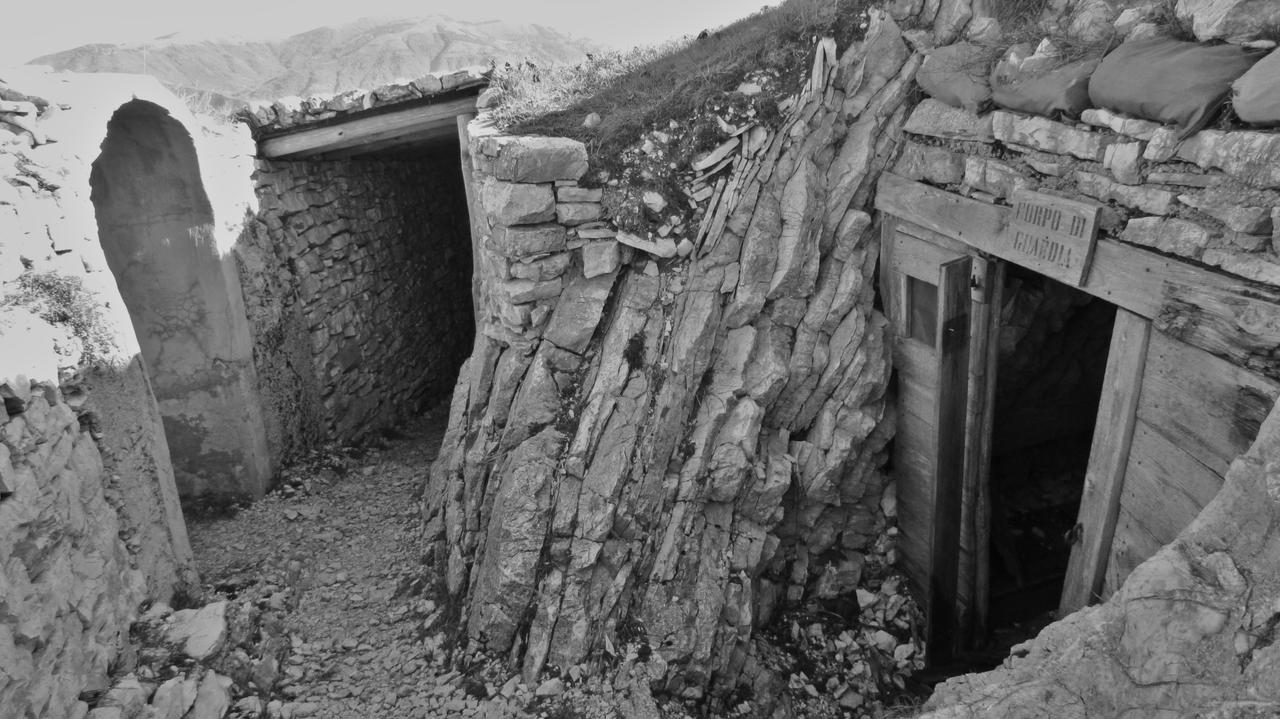 Locanda Alla Posta Cavaso Del Tomba Eksteriør billede